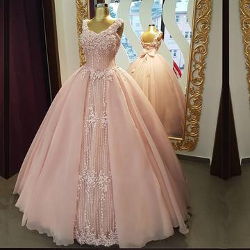 Spaghetti Straps V Neck Pink Tulle Wedding Dresses..