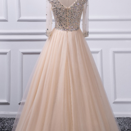 Charming A-line V-neck Beaded Top Tulle Prom Dress..