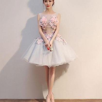 Gray Round Neck Tulle Lace Applique Short Prom..