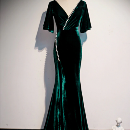 Dark Green Mermaid Velvet Short Sleeve V-neck Prom..