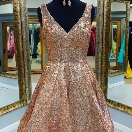 V-neck Tiered Gold Short Sequins Homecoming..