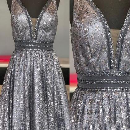 Sparkling Sequined V-neck Silver Homecoming..