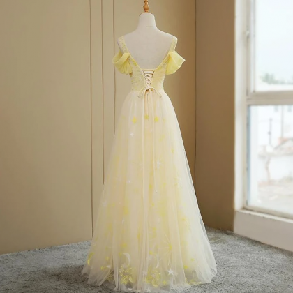 Beautiful Light Yellow Tulle Off Shoulder Evening..