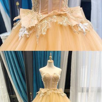 Yellow Tulle Sweetheart Neck Lace Applique A Line..