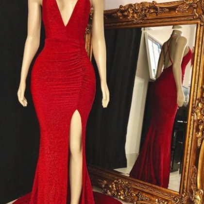 Spaghetti Straps Floor Length Red Prom Dresses..