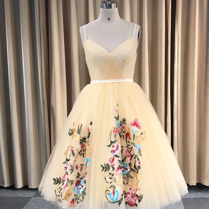 2021 Real Image Homecoming Dresses With Appliques..