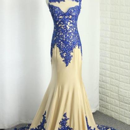 Mermaid Spandex Scoop Prom Dresses With Applique..