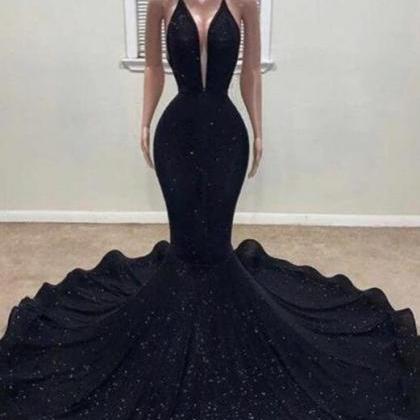 Classic Black Mermaid Prom Dress Halter Long..