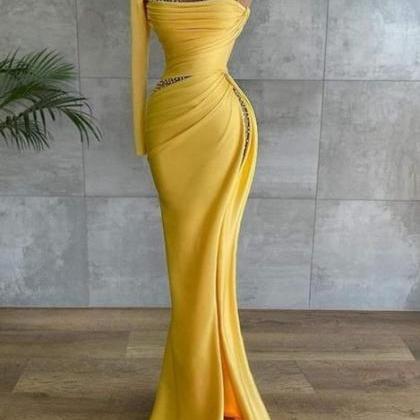 Gorgeous Yellow Sweetheart Mermaid Prom Dress..