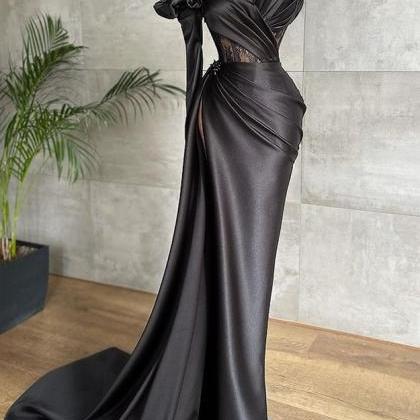 Stunning Black Long Sleeves Mermaid Prom Dress..