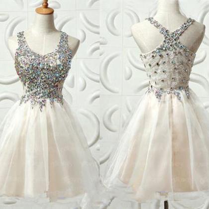 2016 Charming Tulle Homecoming Dress,sexy Beading..
