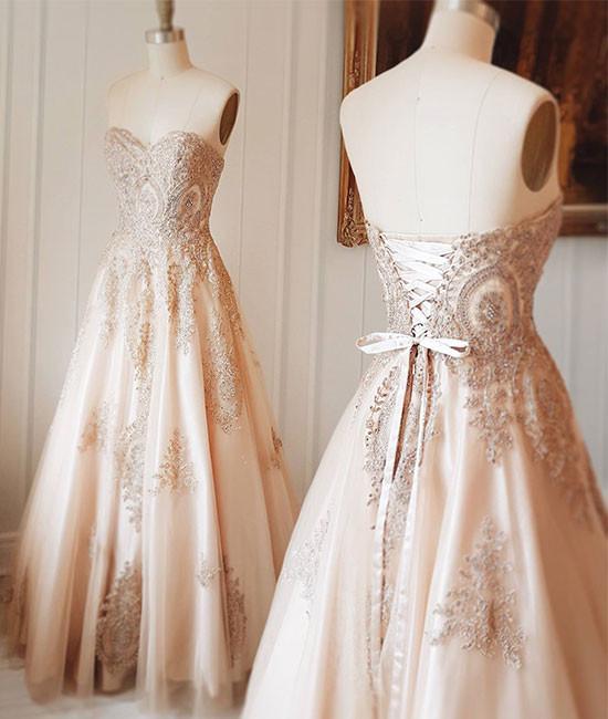 Gorgeous Champagne Long Prom Dress Sweetheart Lace Applique Evening Dress