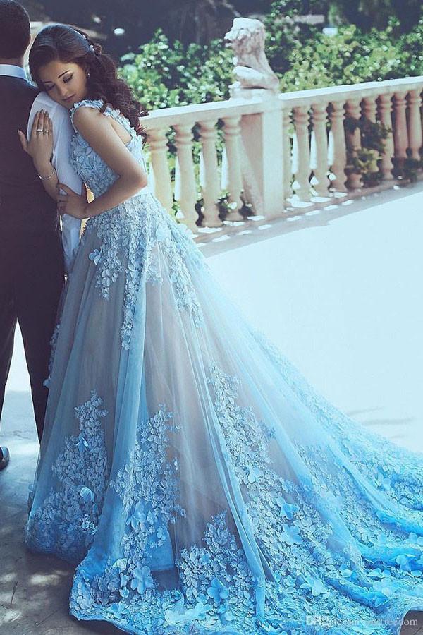 A-line Blue Sleeveless Tulle Wedding Dress 2017 With Chapel Train