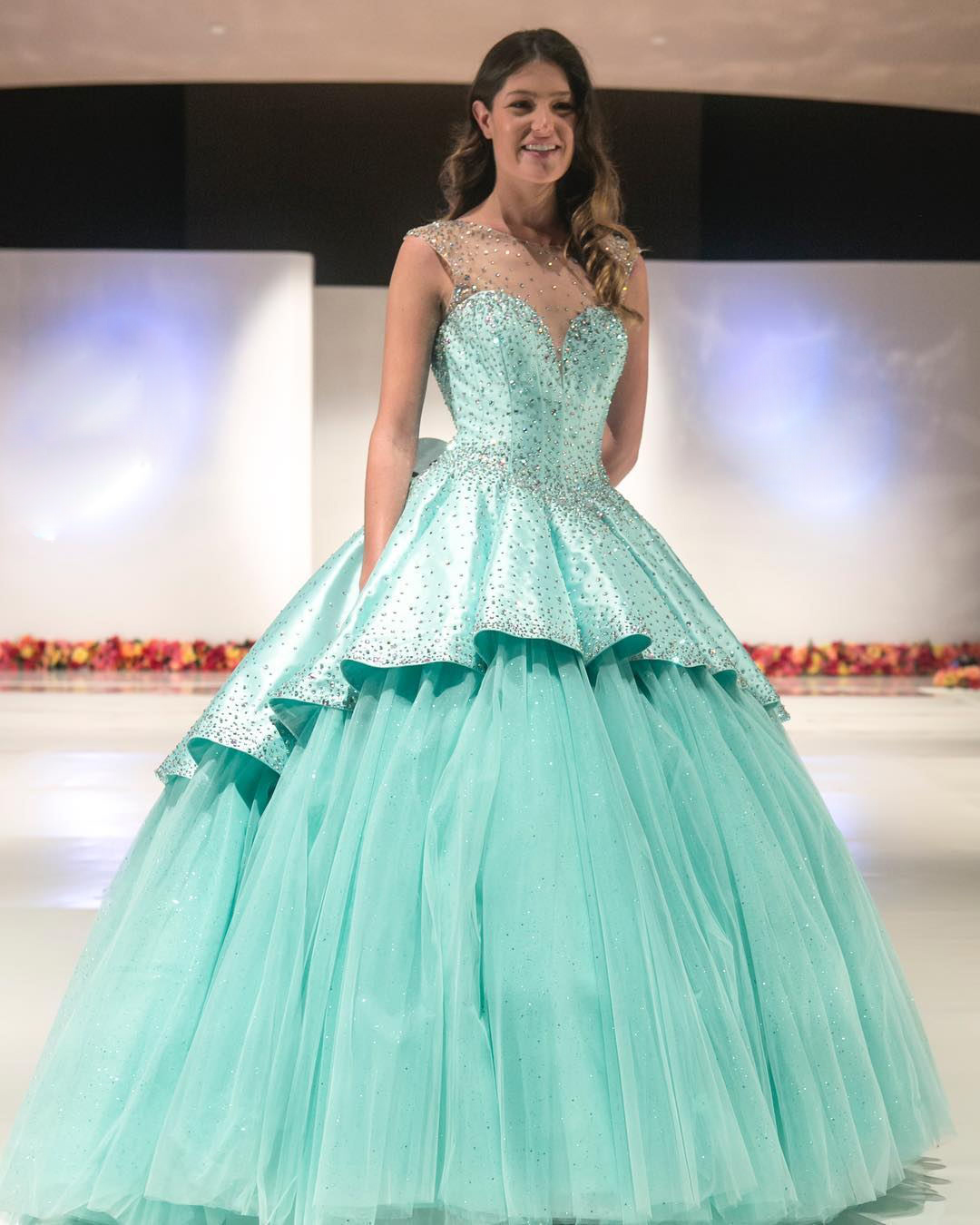 Glitter Mint Quinceanera Dresses Beaded Satin Prom Dresses Puffy Tulle Sweet Party Wedding Ball Gowns