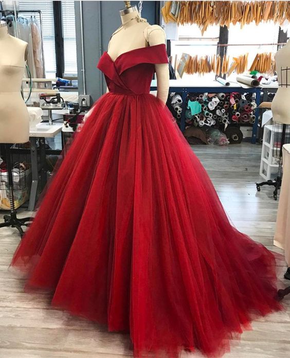 Off The Shoulder V-neck Tulle Ball Gown Prom Dresses Long 2018