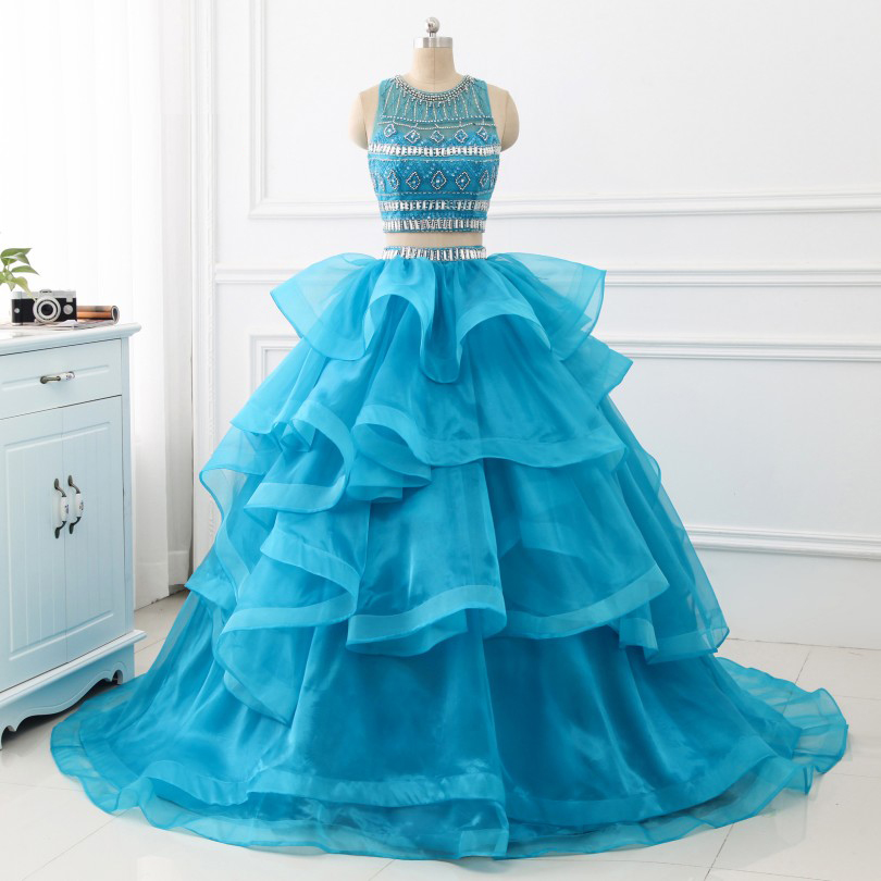 2018 Ball Gown Quinceanera Dresses Two Pieces Sweet Princess Dresses Prom Party Dress With Beaded Ruffles