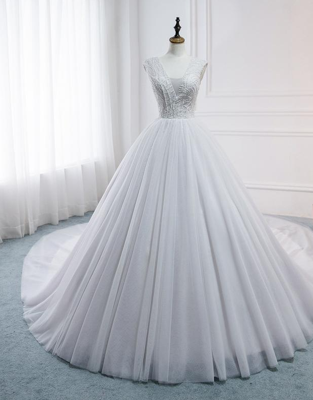 Back Wedding Dress Long Train Boho Chic Rustic Bridal Gowns Gorgeous Princess Ball Gown Wedding Dress V Neck,pl2106