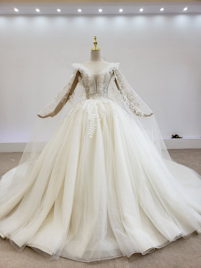 ! Luxury Tulle Ballgown Wedding Dress With Cape, Bling Wedding Dress With Royal Train Cape,pl3061