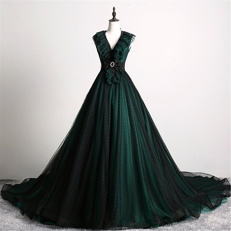 Vintage Dark Green Prom Dress Ball Gown Long Celestial Party Dress Sleeveless Evening Dress Graduation Dress Occassion Dress Event Dress,pl3186