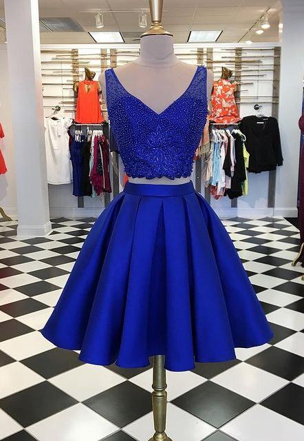Two Pieces Short Prom Dresses With Beading,homecoming Dress,dance Dresses,pl4891