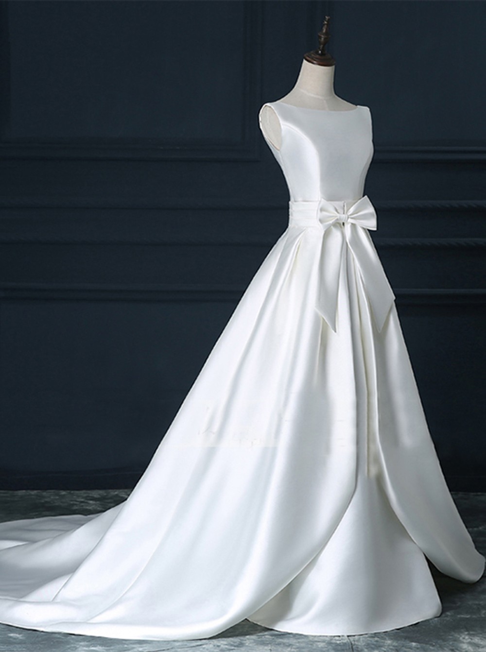 A-line Wedding Dress - Scoop Court Train Satin Backless Zipper-up Bowknot Ruched,pl5891