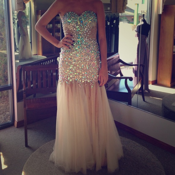 Prom Dresses Sexy Luxury Sparkle Bling Mermaid Champagne Crystal Party Dress Gowns Prom Dress Sleeveless Formal Dresses