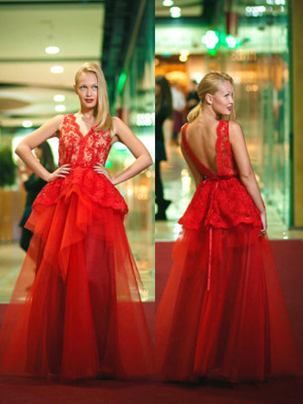 2017 Custom Made Sexy A-line Lace Prom Dress, V-neck Evening Dress ,backless Evening Dress ,elegant Long Red Prom Dress