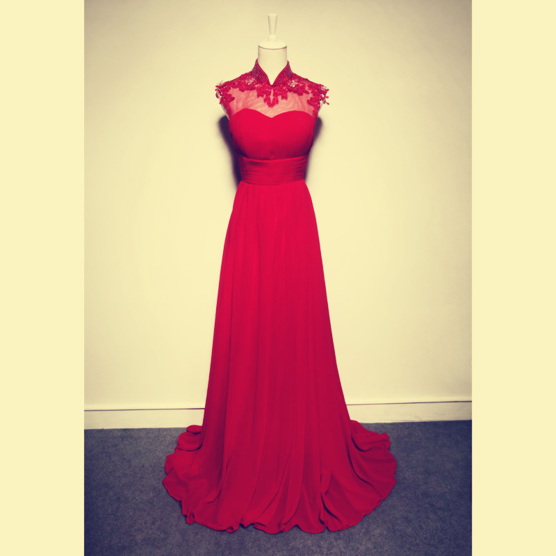 2017 Custom Made High Neck Red Evening Dress,appliques Evening Dress,a-line Beading Evening Dress