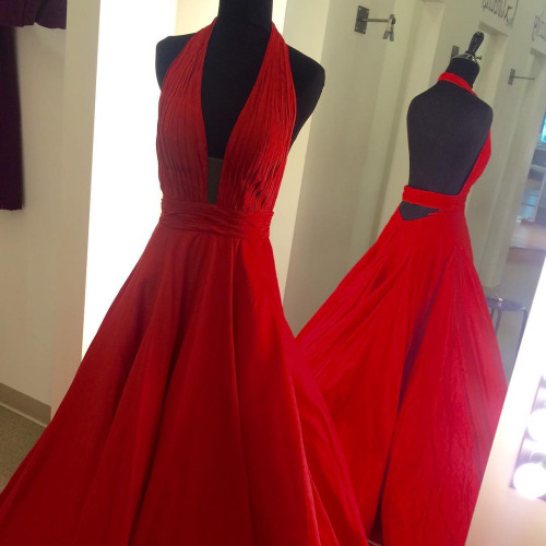 2017 Custom Made Red Chiffon Prom Dress,halter Evening Dress,backless Sexy Dress,deep V-neck Party Dress,high Quality