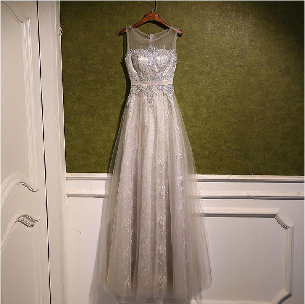 2017 Custom Made Silver Lace Prom Dress,sexy Beading Evening Dress,sexy Sleeveless Party Dress,high Quality