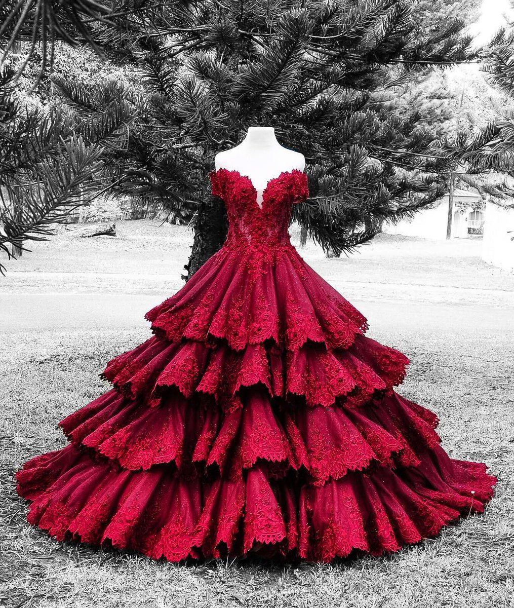 Gorgeous Red Lace Sweetheart Satins Handmade Flowers A-line Long Ball Gown Dresses