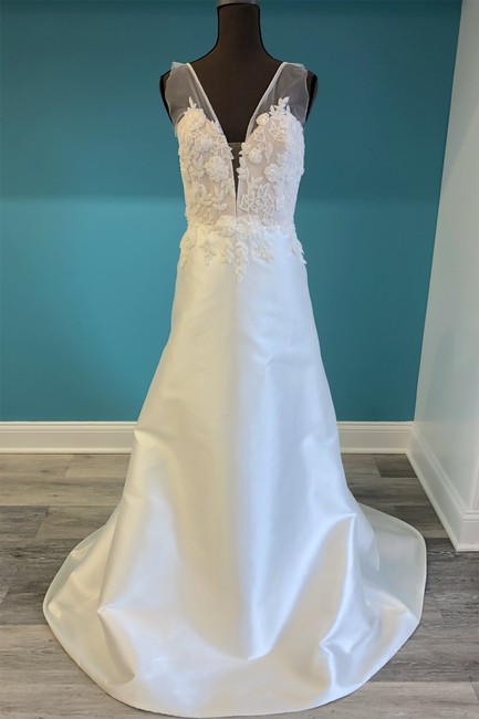 Off White/crystal/light Formal Wedding Dress,pl0247