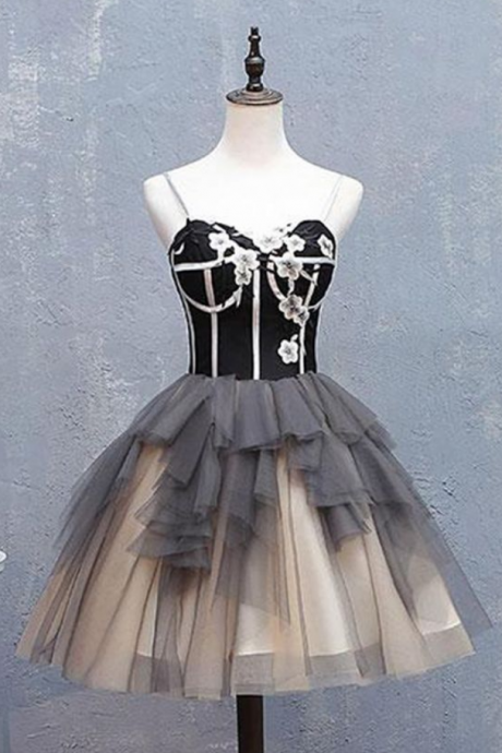 Sweetheart Neck Gray Tulle Homecoming Dress Short Ruffles Prom Dress, Party Dress With Applique,pl1765