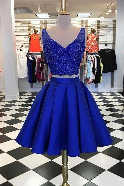 Two Pieces Short Prom Dresses With Beading,homecoming Dress,dance Dresses,pl4891