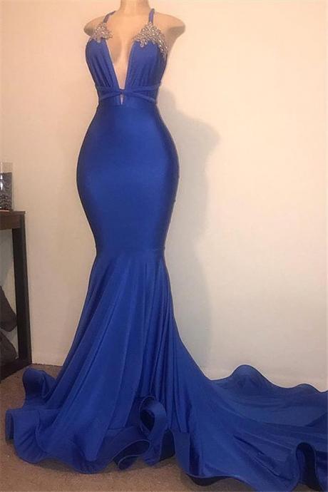 Gorgeous Spaghetti Straps Beads Appliques Prom Dresses Elegant Alluring Chic V-neck Fit And Flare Evening Gowns