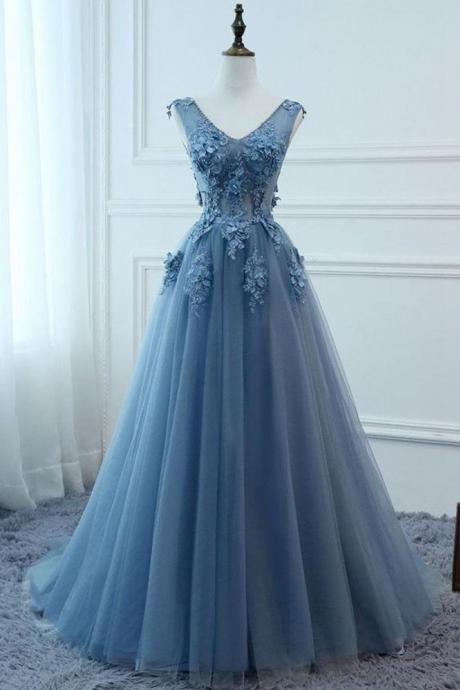 V-neck Tulle Long Prom Dresses with Appliques and Beading