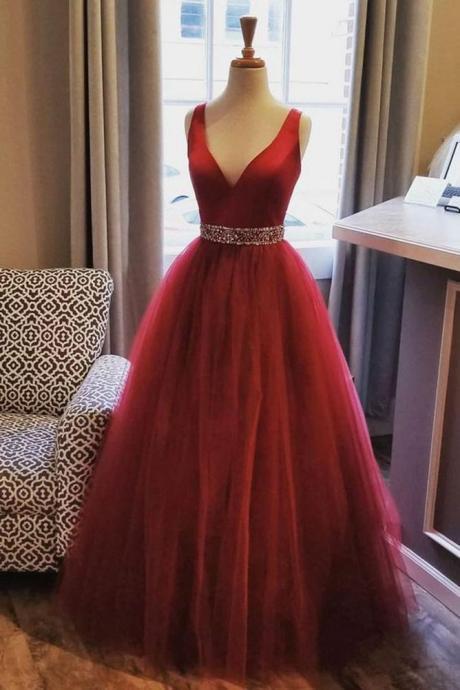 V-neck Tulle/Satin Long Prom Dresses with Beading