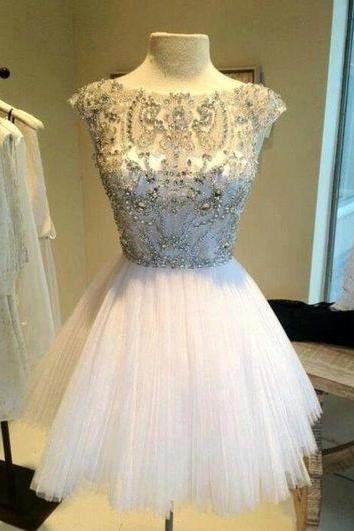 2016 Custom Made Round Neck Short Prom Dresses, Cute Beading Homecoming Dresses,white Tulle Homecoming Dresses