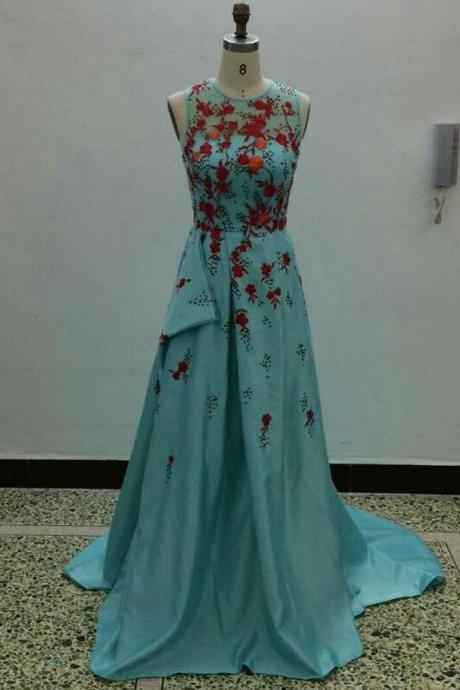 2016 Custom Fashion Embroidery Prom Dress,blue Sleeveless Evening Dress
