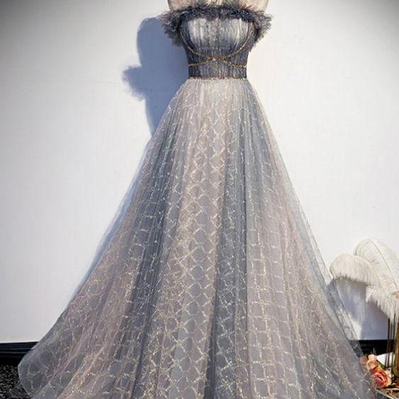 A Line Halter Tulle Sleeveless Pleats Prom Dresses LBQ0470