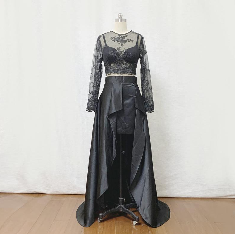 Fabulous Black Lace Two Pieces Prom Dress with Long Sleeves